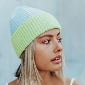 Free people straight chill beanie